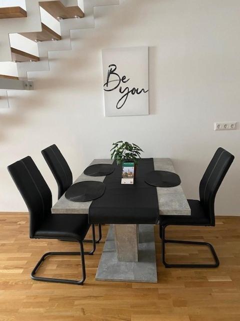 Paky Appartements 00316 Bruck an der Leitha Ngoại thất bức ảnh