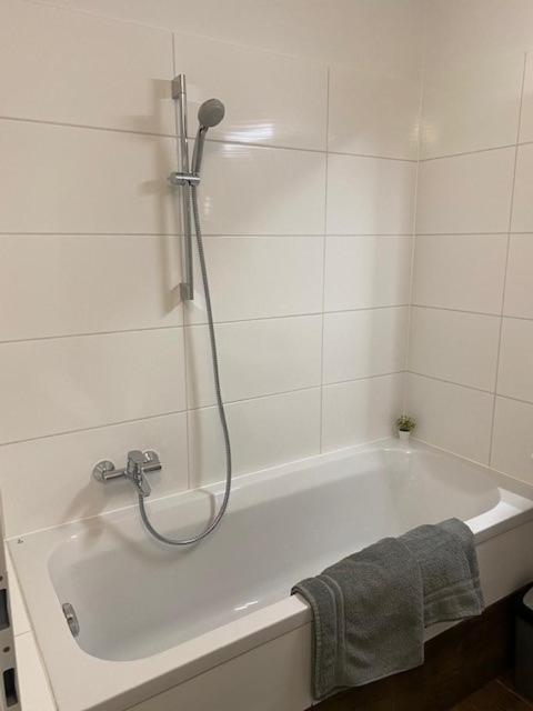 Paky Appartements 00316 Bruck an der Leitha Ngoại thất bức ảnh